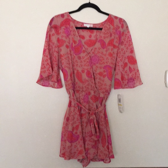 Gianni Bini Pants - Gianni Bini Short Sleeve Printed Romper NWT